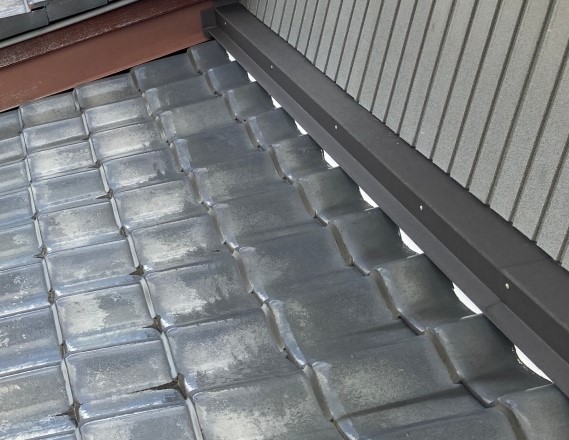 壁との取り合い部分